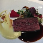 蝦夷鹿のモモ肉　