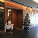 ロムデュタン シニエ ア・ニュ - 外観