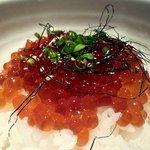 おず smoked和taste - 燻製醤油で漬けたいくら丼