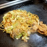 Okonomiyaki Tsuruya - 豚焼きそば。