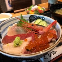 くし路 KITTE丸の内店 - 