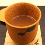 くすのき - ズワイ蟹と河豚の身とヒレと皮のスープ