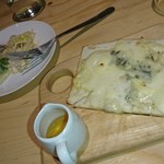 フレッシュチーズのお店 rocco - クアトロフォルマッジ 367円