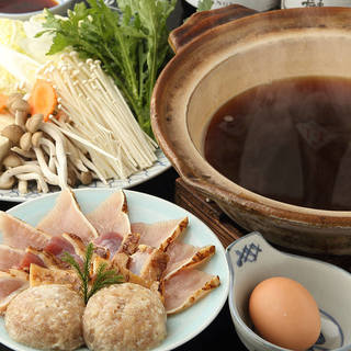 《飲み放題付き》当店おすすめの鶏料理が3種のコースで楽しめる