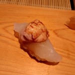 鮨 和さび - カワハギ肝載せ