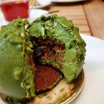 クラブハリエ - ボリュームある抹茶のミルクチョコクリーム