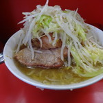 ラーメン二郎 - 2017.10.28　小ﾗｰﾒﾝ　ﾔｻｲﾆﾝﾆｸ