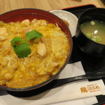 鶏三和 - 1712_鶏三和 ららぽーとEXPOCITY店_親子丼(香草美水鶏)@780円(和歌山産梅干付き)