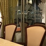 フォーシーズン・ダイニングルーム - 素敵な内観