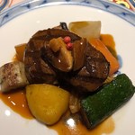 ストラスヴァリウス - 牛フィレ肉のグリエ