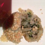 チャイナルーム - 大根と豚肉のパイ、胡椒風味断面