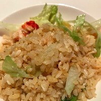 チャイナルーム - 蟹肉とレタスのフライドガーリック炒飯