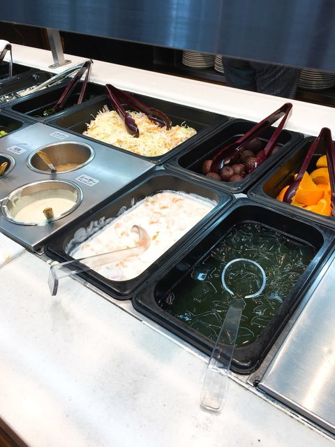 シェーキーズ キャナルシティ博多店 祇園 ピザ 食べログ シェーキーズ キャナルシティ博多店 祇園 ピザ 食べログ