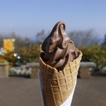 正式には石垣山一夜城と呼ばれる一夜城（実際には築城までには80日ほど時間が掛かったらしい）のすぐ目の前にある「一夜城ヨロイヅカファーム」です。