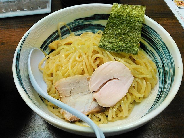 煮干しラーメン 麺匠春晴>