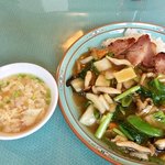 本郷蘭亭 - チャーシューあんかけご飯1030円