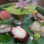 味ごよみ宮田 - 刺身盛り合わせ　ズームアップ