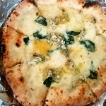 江丹別の青いチーズ1400円