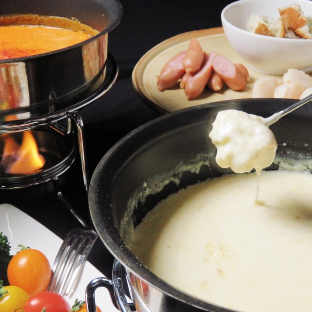 Casual bar& Dining Stay Gold