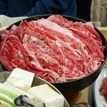 すき焼･鍋物 なべや - 牛肉鉄鍋