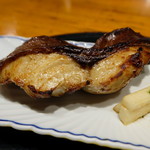 炭焼き かどた/お料理すゞ㐂 - 肉厚のむつ