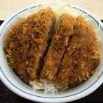 Katsuya - 黒毛和牛と黒豚のメンチカツ丼