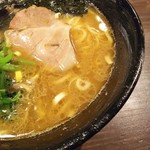 家系ラーメン クックら - バランス型のスープはマイルド。