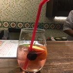 友人は、和サングリアをオーダー