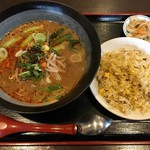 香 - 担々麺セット