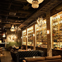 TOKYO Whisky Library - 
