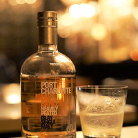TOKYO Whisky Library - 