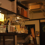 トレンタ - グラスが並ぶ