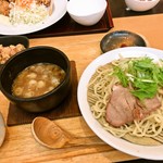 Ojare Waya - 石焼つけ麺と鶏の唐揚げセット
