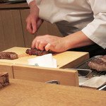 白 - 包丁さばき(2017.12月昼)