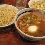 東池袋 大勝軒 横濱西口店 - つけ麺。あったかい麺と、冷たい麺と