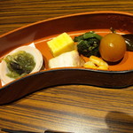 お通し・３２４円