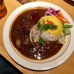 Kai - 【スパイシーチキンカリープレート】あめ色玉ねぎたっぷりの回 kaiさん定番カレー