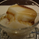 神泉いちのや - 黒蜜をかけて（隠し味にアマレット？）