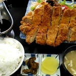 ファミリーレストラン みちのく - チキンカツ定食。