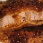 ヒレカツ断面。ソースかける前に撮るべきだった(>_<)