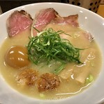 Ramen 辻 - 【2017.12.27〜28／麺や一想コラボ限定】
      鶏豚貝の白湯らーめん
      (×イベリコ豚増し&半熟煮玉子)