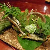 草喰 なかひがし - 