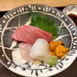 かみその - トロ、鯛、烏賊、雲丹のお造り