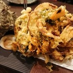 旬菜ダイニング 新 - サザエと岩のりのかき揚げ