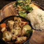 Cafe&Dining SHELF - チーズチキングリルの焼きカレー ¥700