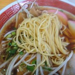 小西食堂 - 麺アップ