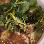 麺線屋formosa - パクチーは大盛り♪