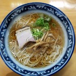 斗香庵 HIGASHI - 中華そば(500円)です。