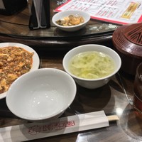個室中華 頤和園 溜池山王店 - 