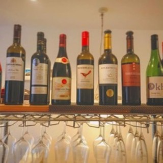 自家製サングリアや豊富なワインを堪能◎カクテルやビールも充実